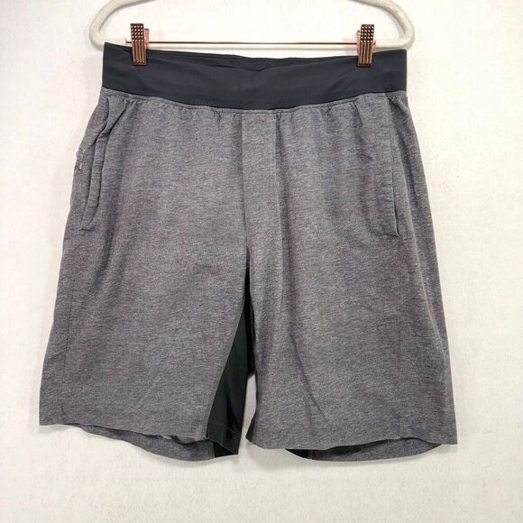 Lululemon Shorts Men Small Grey 9" Stretch Pull On Performance Athletic Workout - Picture 1 of 14